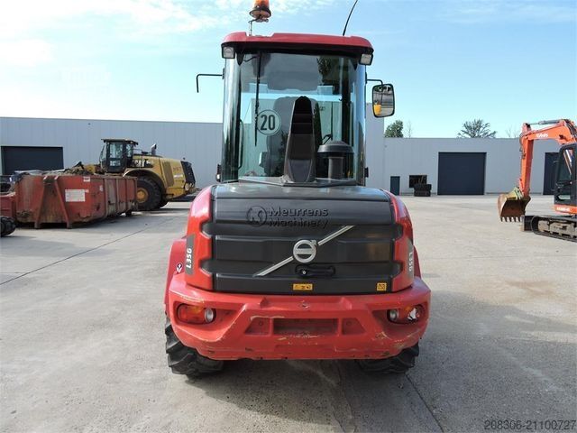 Wiellader VOLVO L35G + Fork-German