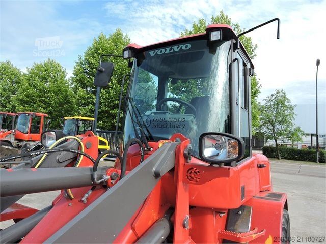 Wiellader VOLVO L35G + Fork-German