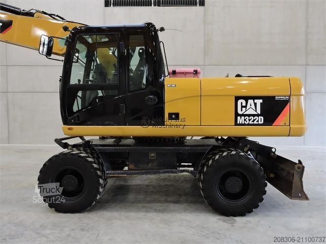 Mobile excavator CATERPILLAR M322D