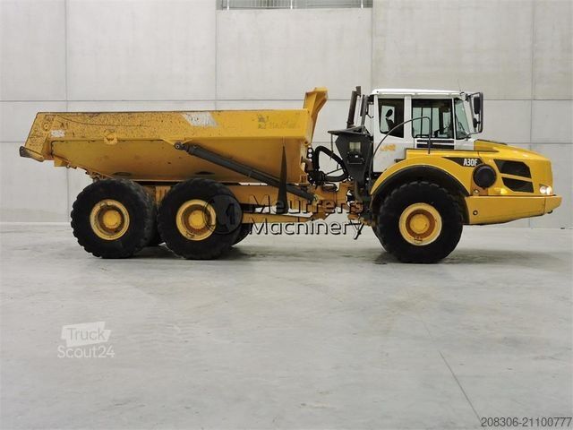  VOLVO A30F