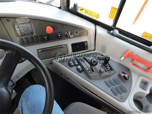  VOLVO A30G