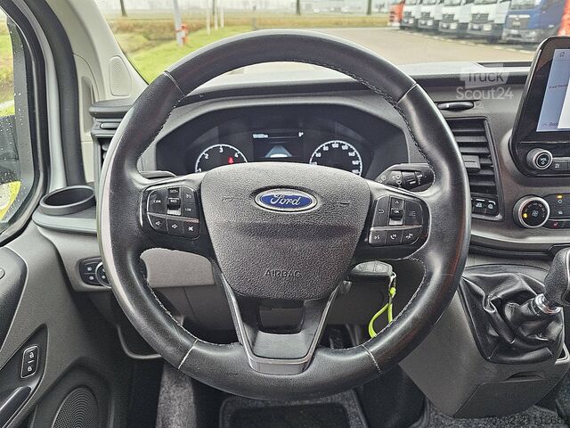 Camioneta familiar de techo alto FORD TRANSIT CUSTOM 2.0 L2H1 Navi Airco!