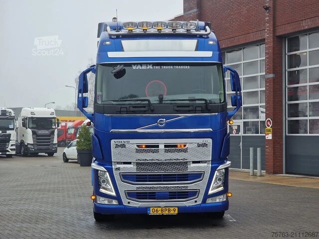 Standaard-SZM Volvo FH 13.500 Globetrotter 4x2 - I Save - I parkcoo...