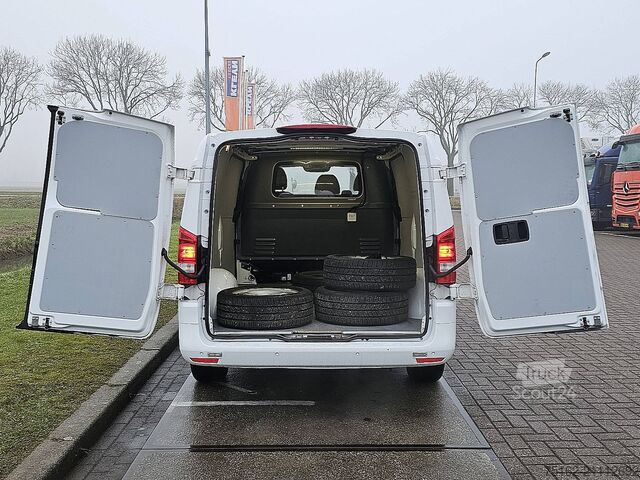 Bestelauto MERCEDES-BENZ VITO 114 L2 LED ECC Navi Eur6