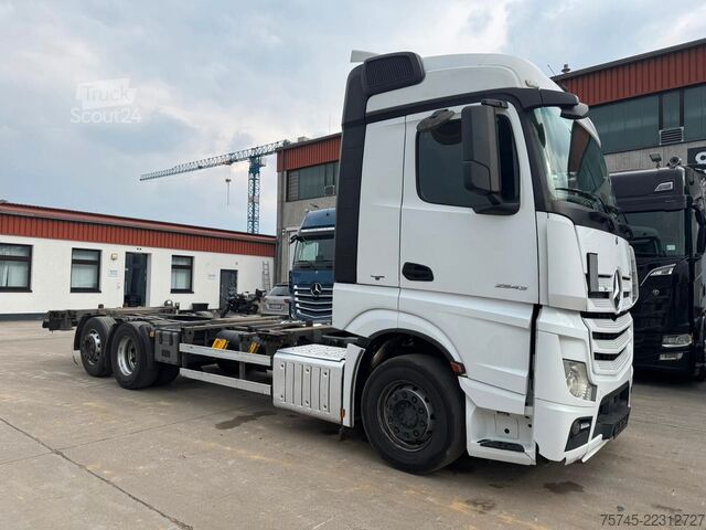 Lastebil med utskiftbar overbygning MERCEDES-BENZ ACTROS 2543 * RETARDER * LIFTACHSE * MULTI *