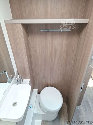 Кемпер с алковен CARADO pro A 464 Automatik, Fußbodenerw, Markise