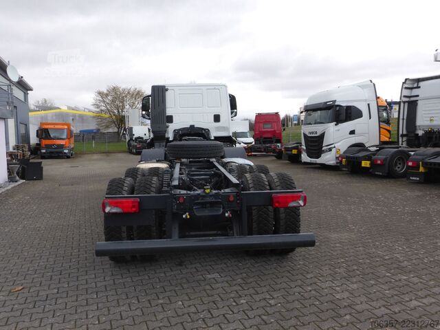 Lastebilchassis IVECO T-Way AD410T54B 8X4 Radstand.4250mm Betonmischer