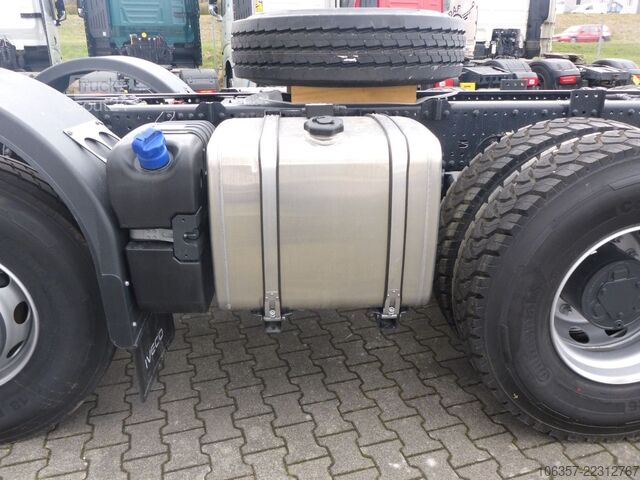 Lastebilchassis IVECO T-Way AD410T54B 8X4 Radstand.4250mm Betonmischer