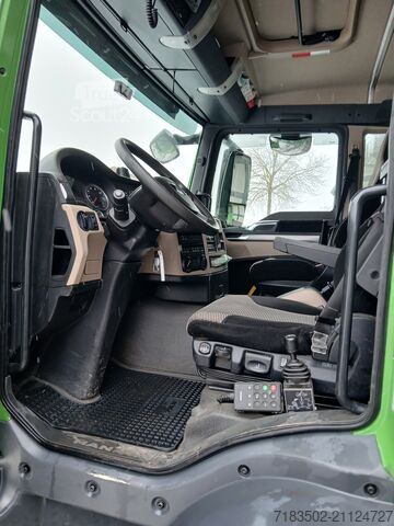 Standard tractor unit MAN TGS 18.500