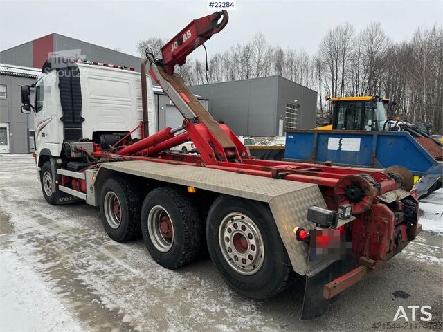 Hook arm system Volvo FH16 tridem hook loader with Joab hook with articu