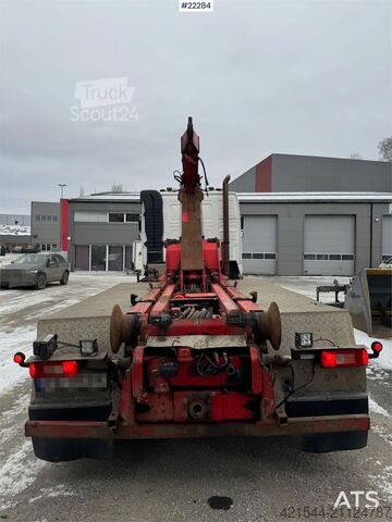 Hook arm system Volvo FH16 tridem hook loader with Joab hook with articu