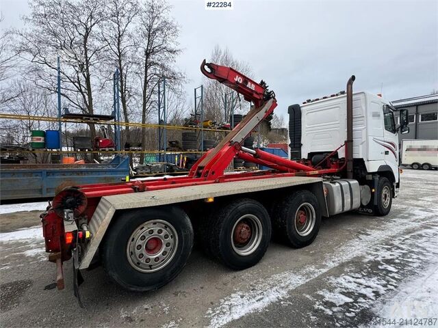 Hook arm system Volvo FH16 tridem hook loader with Joab hook with articu