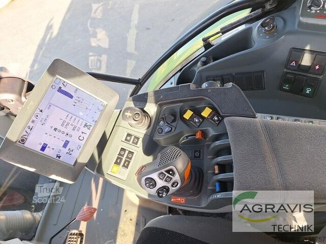 Tracteur Claas ARION 640 CEBIS