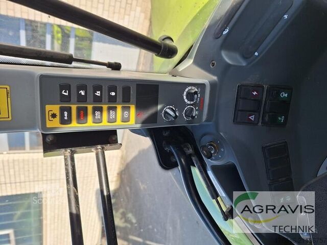 Tracteur Claas ARION 640 CEBIS