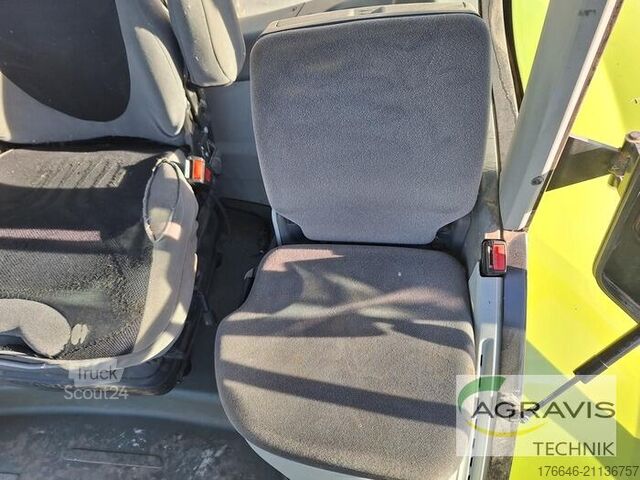 Tracteur Claas ARION 640 CEBIS