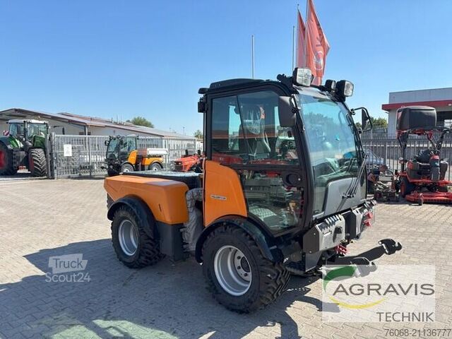 Ciągnik Kärcher HOLDER S 100