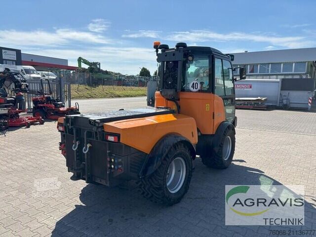 Ciągnik Kärcher HOLDER S 100