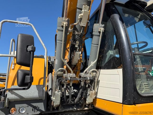 Kolový bagr LIEBHERR A914 Litronic (916,315,314)