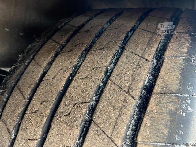 Open semitrailer with tarp SCHMITZ CARGOBULL SCB  / Mega / Hubdach / Plane / Edscha