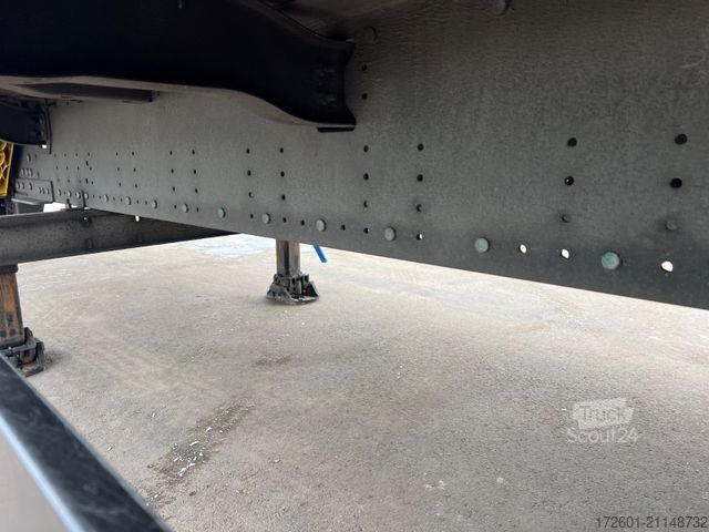 Open semitrailer with tarp SCHMITZ CARGOBULL SCB  / Mega / Hubdach / Plane / Edscha