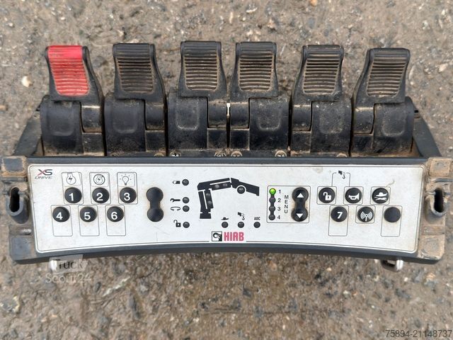 Truck mounted crane RENAULT C 430 *KIPPER 5,60m* HIAB 144 BS - 3 HIDUO* 6x4