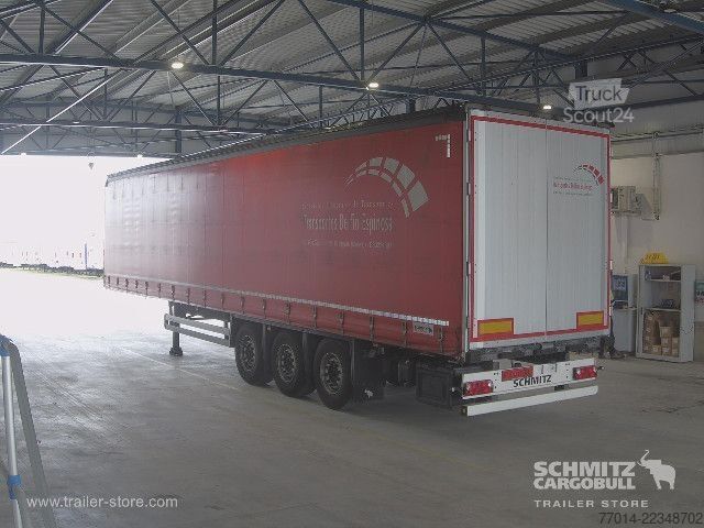 مقطورة نصفية مفتوحة مع قماش مشمع Schmitz Cargobull Curtainsider Standard
