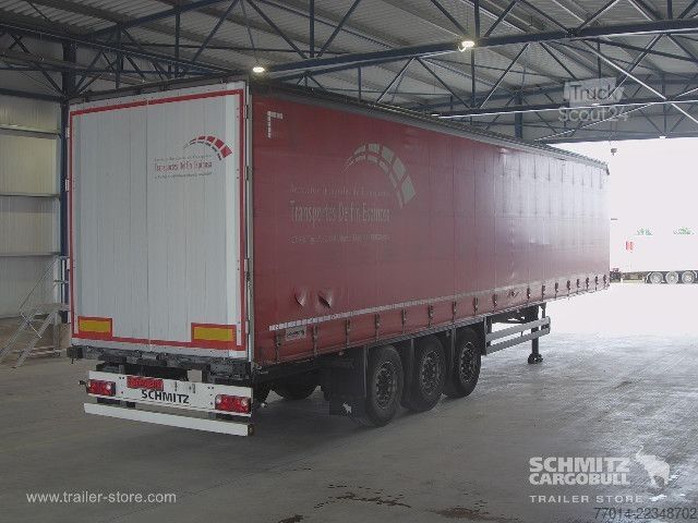 مقطورة نصفية مفتوحة مع قماش مشمع Schmitz Cargobull Curtainsider Standard