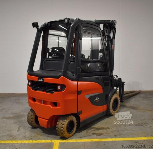 رافعة شوكية Linde E 30/600 H 1252