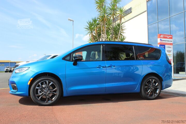 Kleinbus, Mini-Van, 7-Sitzer Chrysler Pacifica Sondermodell 100 Jahre Edition: