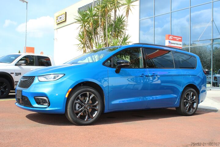 Kleinbus, Mini-Van, 7-Sitzer Chrysler Pacifica Sondermodell 100 Jahre Edition: