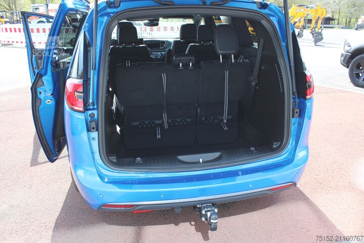 Kleinbus, Mini-Van, 7-Sitzer Chrysler Pacifica Sondermodell 100 Jahre Edition: