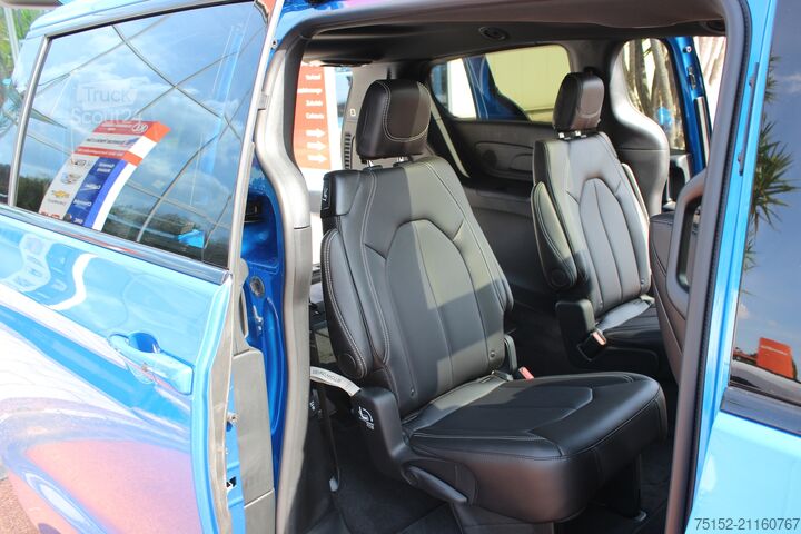 Kleinbus, Mini-Van, 7-Sitzer Chrysler Pacifica Sondermodell 100 Jahre Edition: