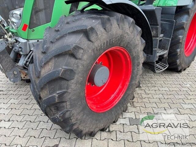 Tractor Fendt 828 VARIO SCR Profi