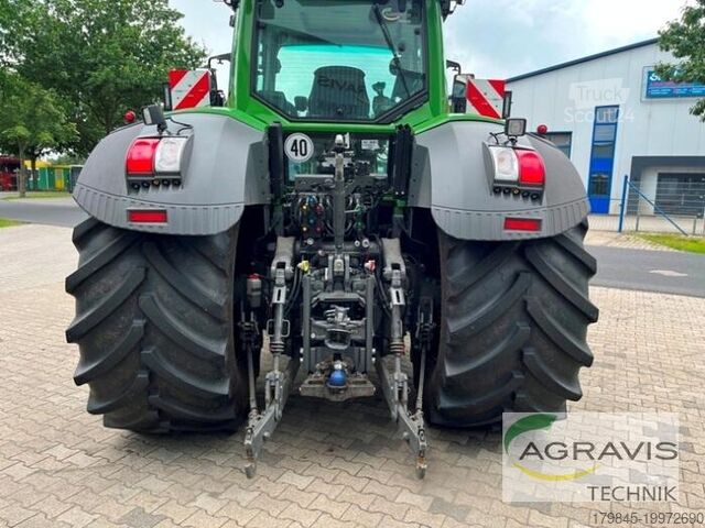 Tractor Fendt 826 VARIO S4 Profi Plus