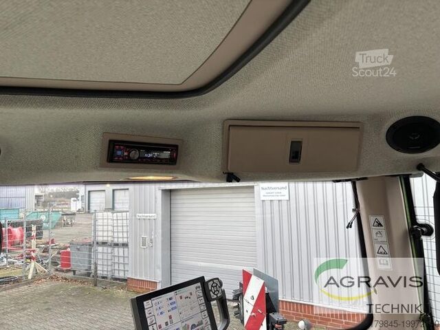 Tractor Fendt 826 VARIO S4 Profi Plus