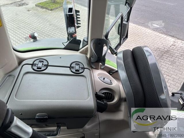 Tractor Fendt 826 VARIO S4 Profi Plus