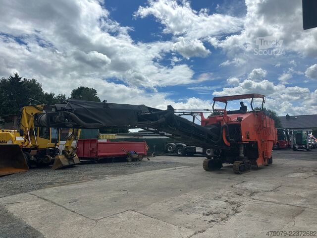 Usina de mistura de asfalto Bitelli SF 200 L / Aspfaltfräse 2 m
