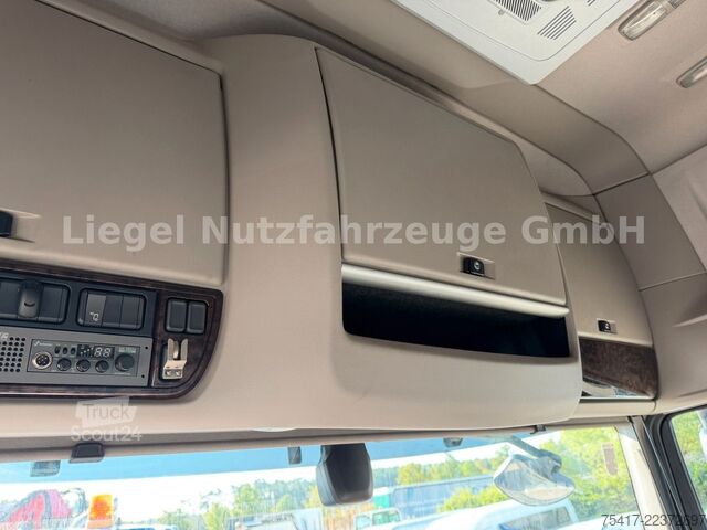 Volum trekkvogn DAF XF530FT*MEGA*LL*mit Schwarzmüller Mega Auflieger
