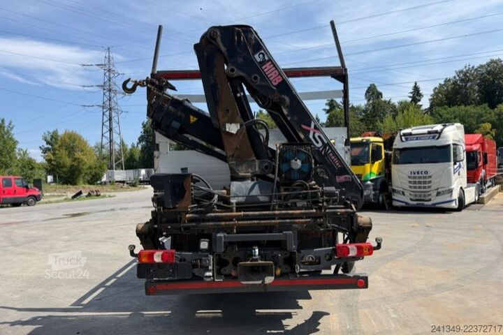 Grua montada em camião MERCEDES-BENZ Antos 1836 4x2 Hiab 122-4