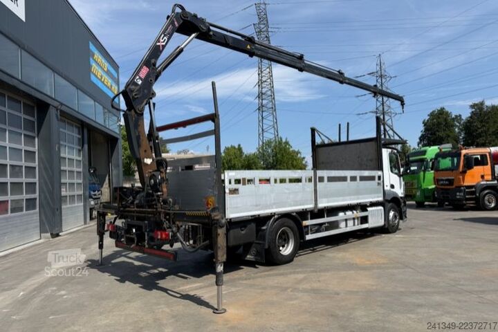 Grua montada em camião MERCEDES-BENZ Antos 1836 4x2 Hiab 122-4