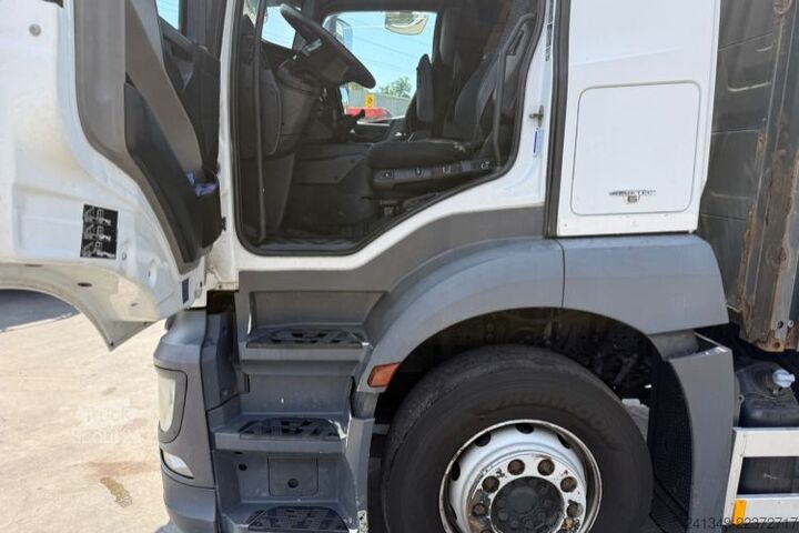 Grua montada em camião MERCEDES-BENZ Antos 1836 4x2 Hiab 122-4