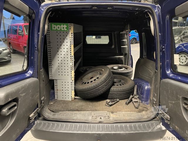 Fourgon tôlé OPEL Combo Kasten 1.3 CDTI AHK Sommer/Winterreifen