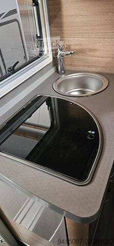 Halvintegrert bobil Weinsberg CaraCompact