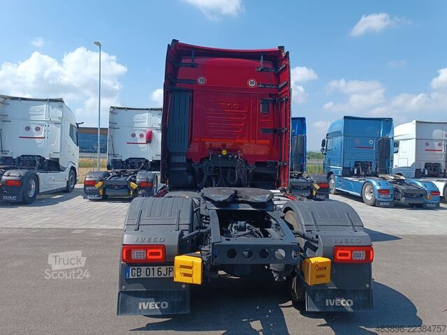 Traktör Iveco SWAY 510