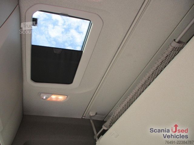 Standardni vlačilec Scania R 460 A4x2EB / Navi / Standklima