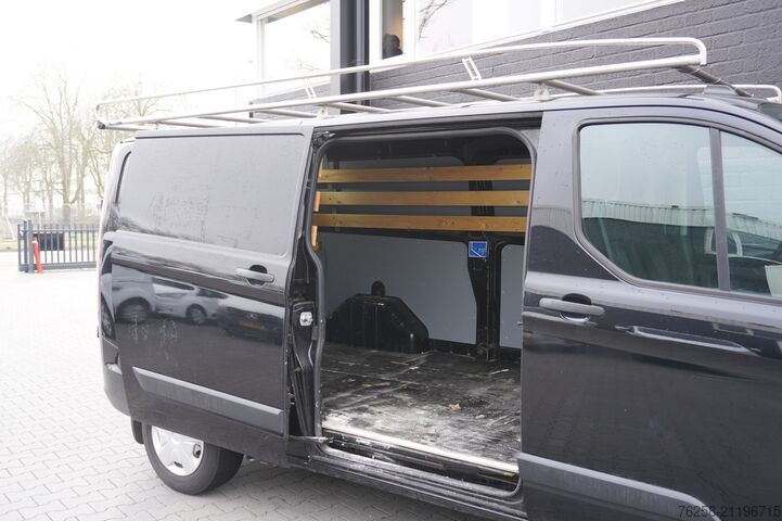 Delivery van Ford Transit Custom 2.0 TDCI L2 EURO 6 - Airco - Cru...