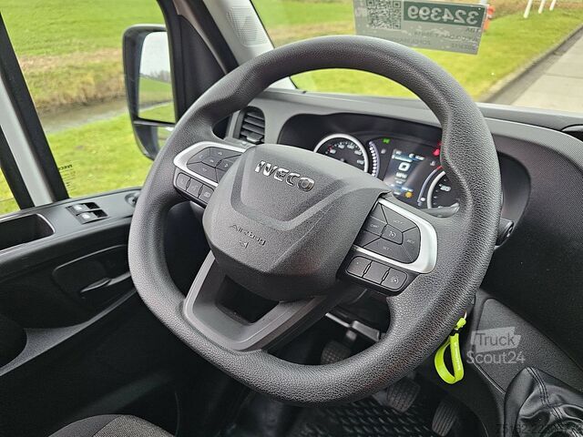 Magastetős kombi IVECO DAILY 35S14 L2H2 Airco Euro6