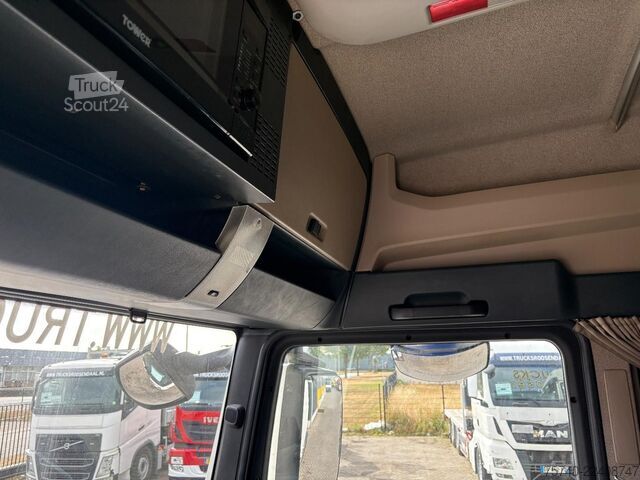 Standaard trekker MAN TGX 18.470 + EURO 6 + STAND AIRCO + DUBBELE TANK