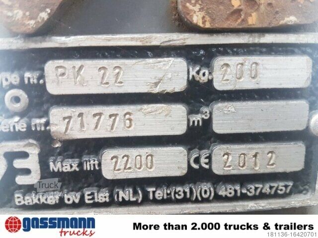 Camion équipé d'une grue  Palettengabel, PK 22, Bj. 2012