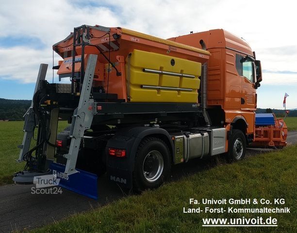 Speciale doeleinden vrachtwagen MAN MAN TGS 18.520 Allrad Hydro Streuer Schneepflug